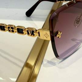 Picture of Louis Vuitton Sunglasses _SKUfw77095901fw